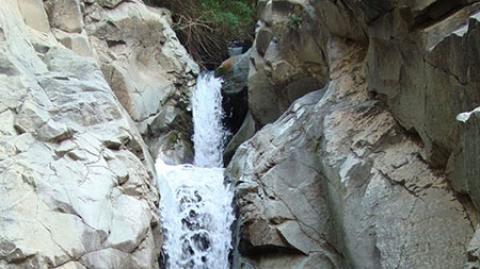 
			
		آبشار ایگل، آبشاری چشم نواز در فشم 
		آبشار ایگل فشم 