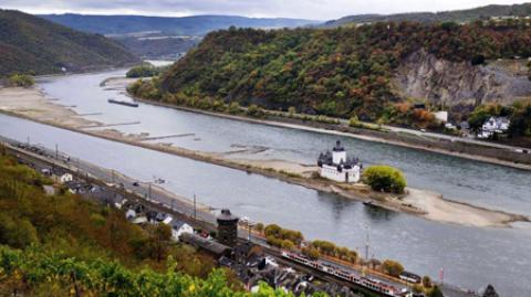 
			
		آشنایی با رود راین بزرگترین رود اروپا
		همه چیز درباره ی رود راین 