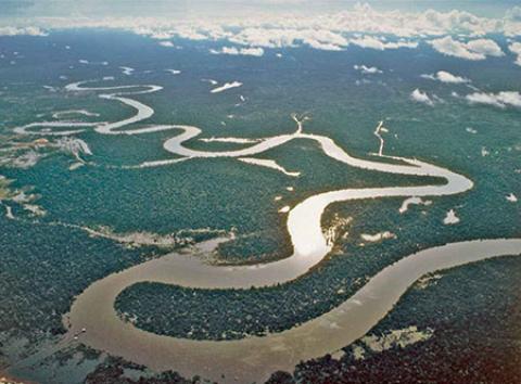 
			
		آشنایی با رود آمازون، دومین رودخانه بزرگ جهان
		نکات جالب درباره رود آمازون